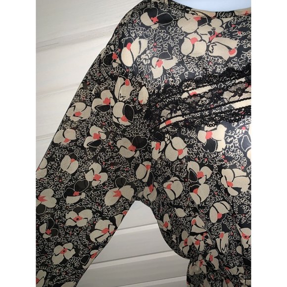 Lily Rose Sz MEDIUM Tunic Peplum Popover Black Scribble Floral Semi Sheer EUC - Picture 5 of 11